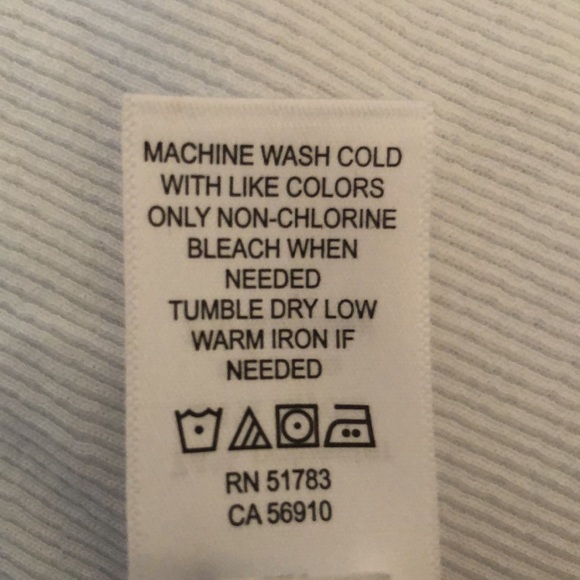 Maurice’s Top - Picture 5 of 6